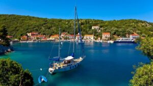 From Kefalonia: Day Trip to Ithaki Island with a Swim Stop - Vathi on Ithaki: wandering the capital at your own pace