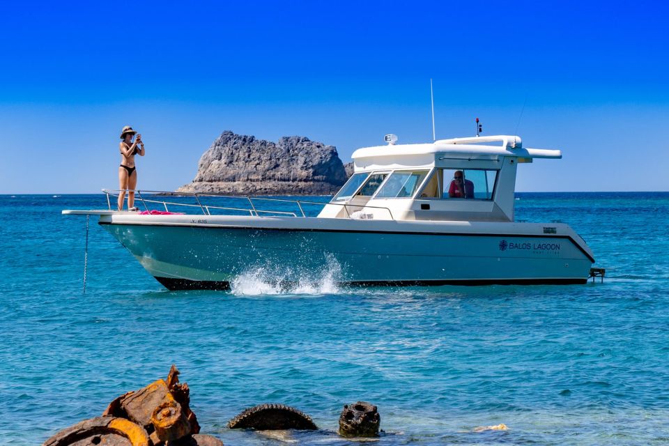From Kissamos Port: Private Boat Cruise to Balos & Gramvousa - What the private boat changes