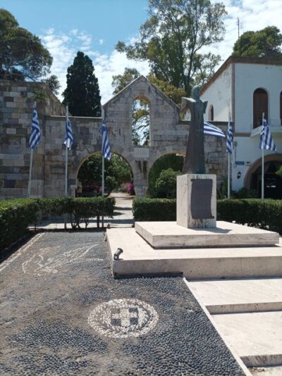 From Kos/Dikeo: Bus Tour to Zia Village on Mount Dikaios - Three and a half hours to spend as you like