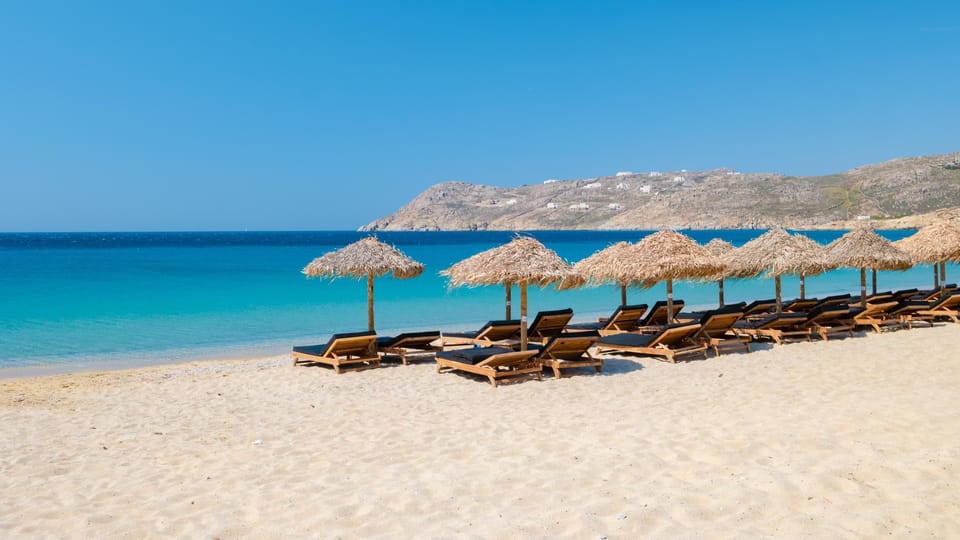 From Mykonos Cruise Port: Old Town Visit and Beach Getaway - Who will enjoy this six-hour outing?
