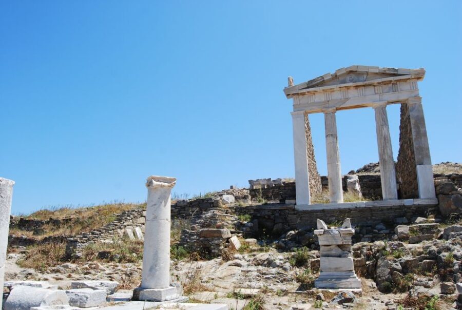 From Naxos: Delos and Mykonos Full-Day Boat Trip - Windmills hill: the one payoff you shouldn’t skip