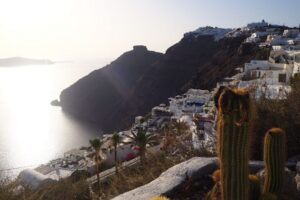 From Naxos: Full-Day Boat Trip to Santorini - Getting to Naxos small port: timing matters more than you think