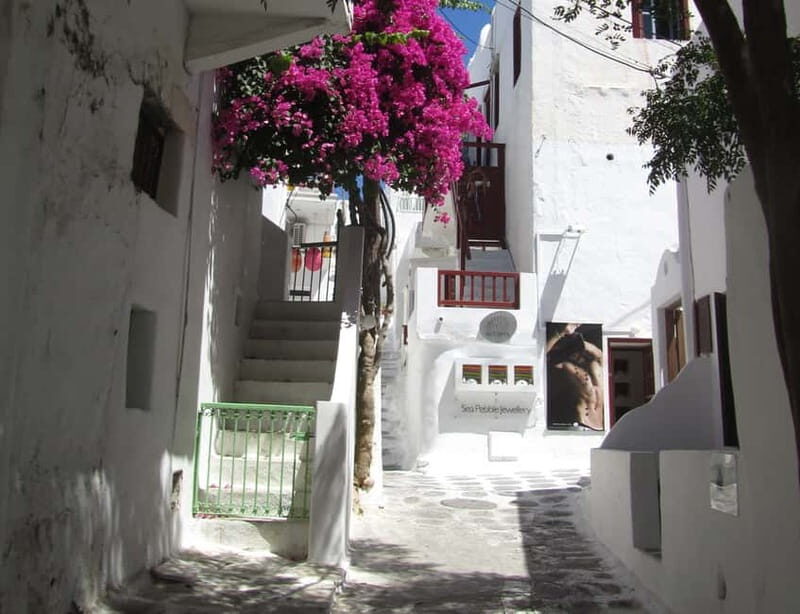From Naxos: Round day trip to Mykonos Island - Beaches From Mykonos: Super Paradise, Bus Options, and the 15-Minute Rule