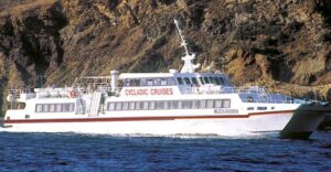 From Paros : Irakleia & Ano Koufonisi - From Paros to Irakleia: the 45-minute ferry you’ll actually enjoy