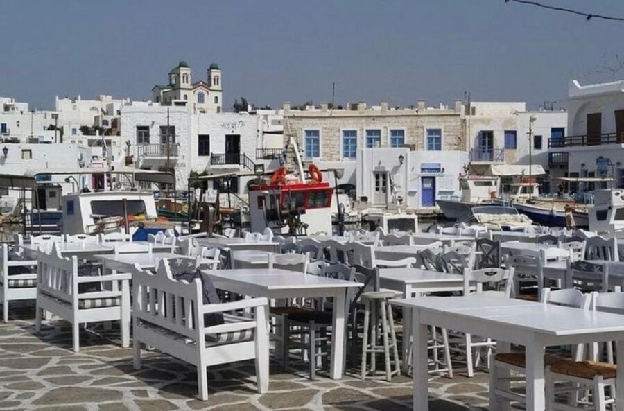 From Paros: Paros Island Bus Tour and Boat Trip to Antiparos - Parikia Old Town and the Venetian Castle Area