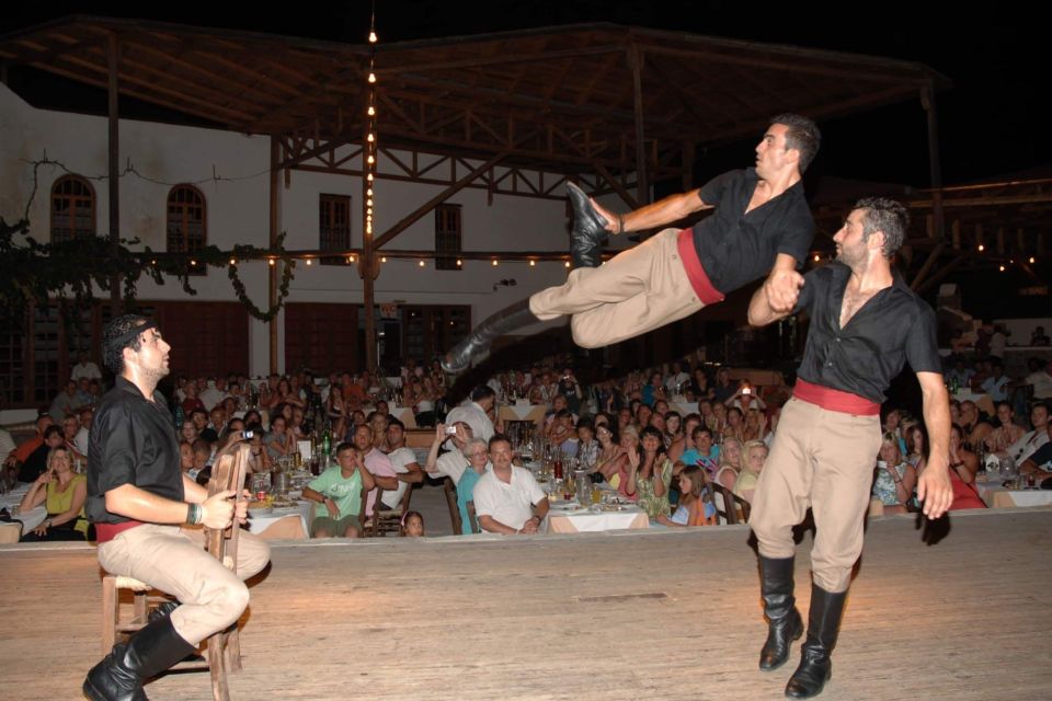 From Rethymno: Cretan Night Music, Food & Dancing - A Cretan evening built around music and food