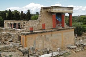 From Rethymno: Full-Day Knossos And Heraklion with free time - Pickup from Rethymno: your biggest day-planning detail