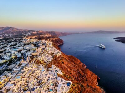 From Rethymno Port: Day Tour to Santorini - Oia and the northern caldera rim