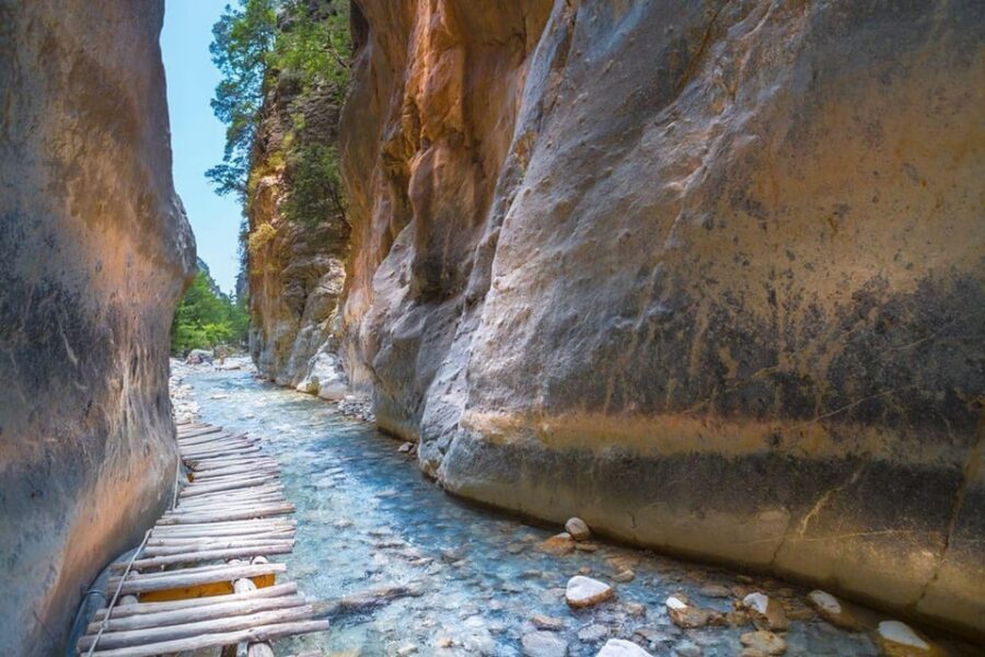 From Rethymno: Samaria gorge with Professional Hiking Guide - Who should book this Samaria day (and who shouldn’t)