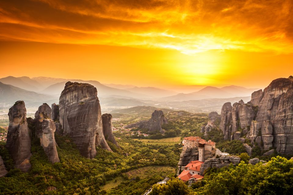 From Thessaloniki: Full Day Trip to Meteora - The guides are the heart of the experience