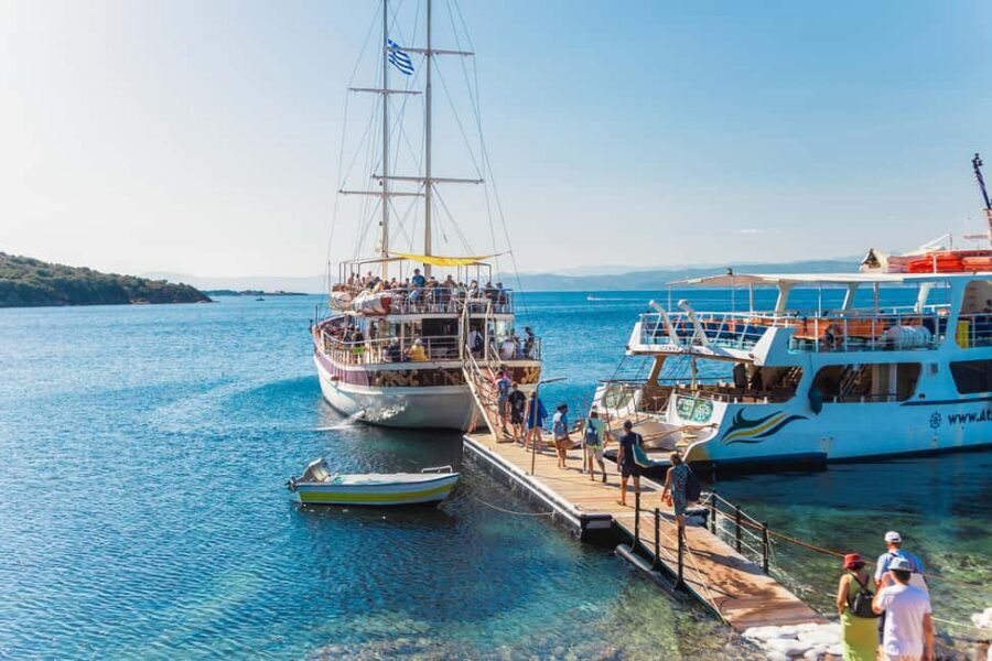 From Thessaloniki: Halkidiki Blue Lagoon Cruise with Lunch - Guides, audio, and how much you’ll actually hear