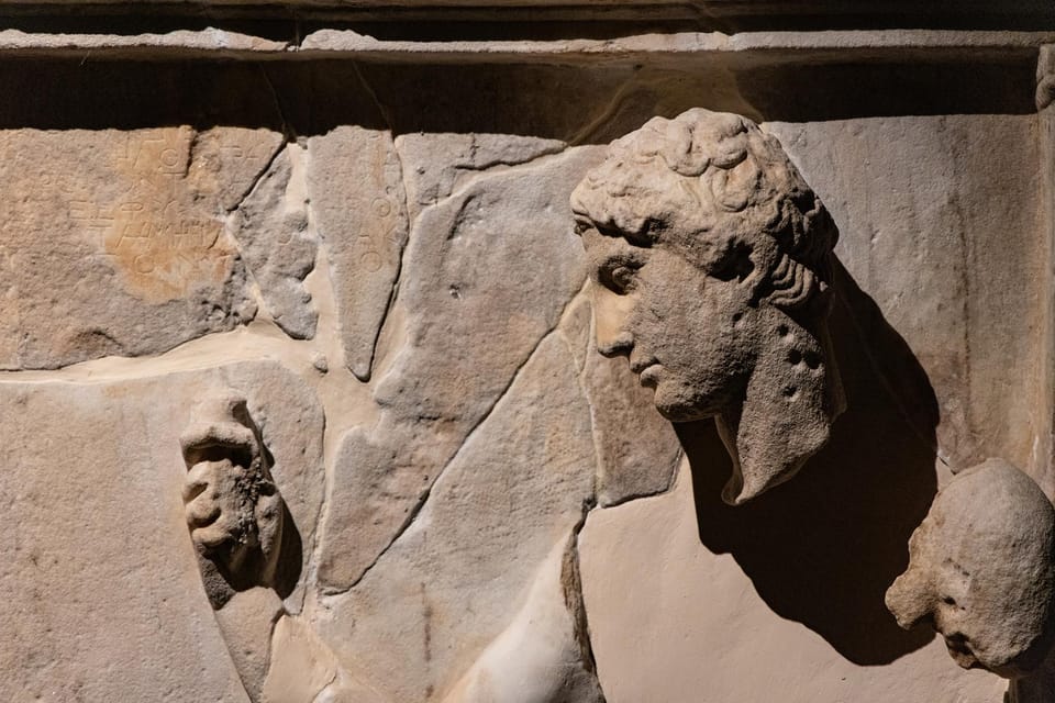 From Thessaloniki: "Macedonian Treasures" Veria-Vergina - Entering the New Museum of Aigai