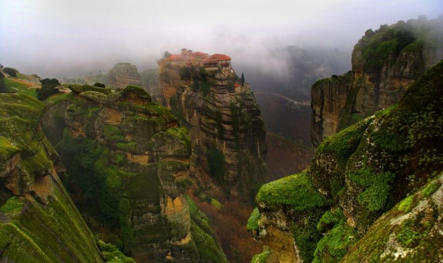 From Thessaloniki: Meteora Small Group Day Trip - A 3-Hour Drive to UNESCO Country: The Early Start That Pays Off