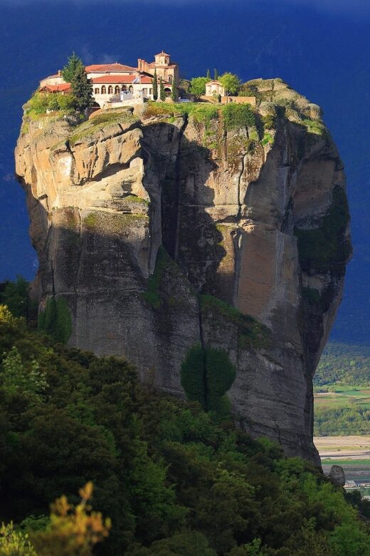 From Thessaloniki: Private Day Trip to Meteora with Transfer - Private Thessaloniki-to-Meteora Transfer: Getting There Without Hassle