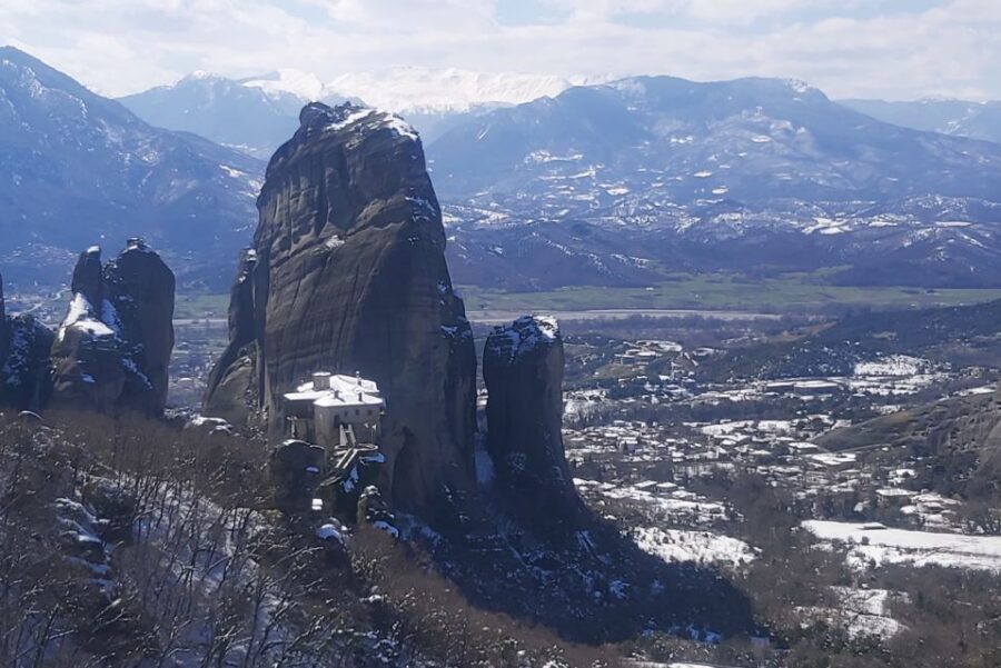 From Thessaloniki: Private Day Trip to Meteora with Transfer - Should You Book This Private Meteora Day Trip from Thessaloniki?