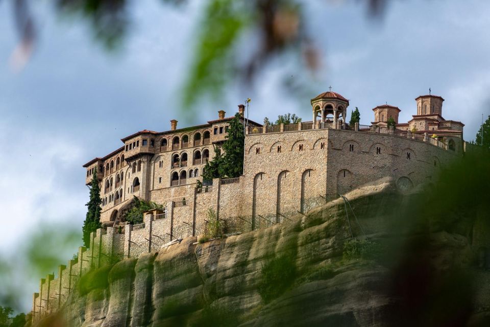 From Thessaloniki: Train Trip to Meteora & Monastery Tour - Who should book this Meteora day trip?