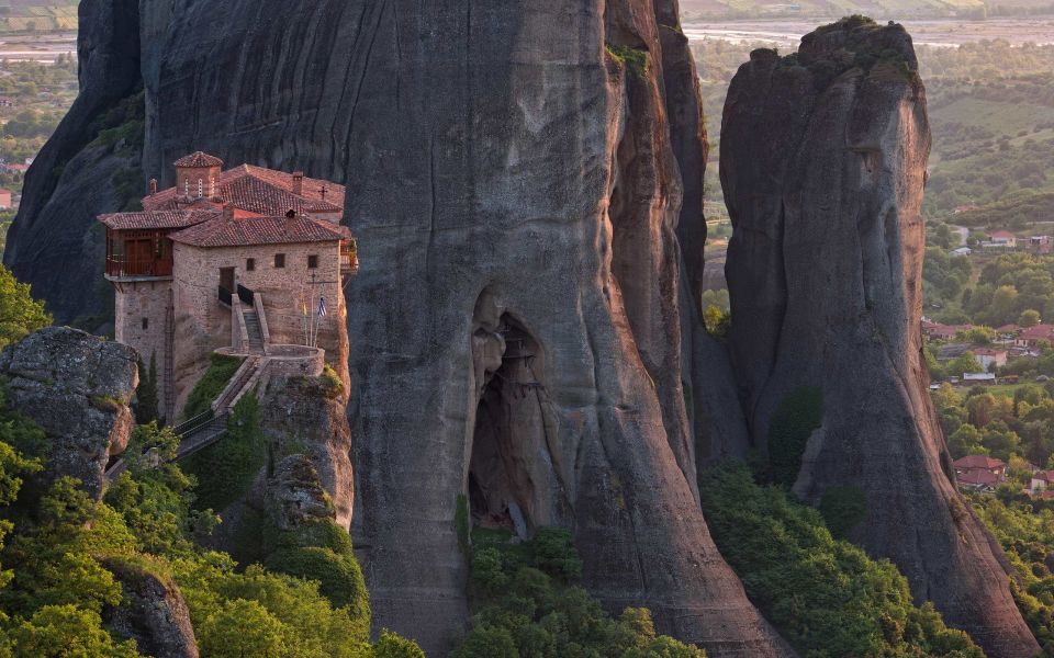 From Volos: Hidden Sights of Meteora Private Tour - The drive from Volos: more than a transfer