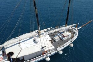 Full Day Cruise from Corfu in Classic Wooden Vessel, Swim & BBQ - Corfu by Water: Old Town and the Durrells’ House