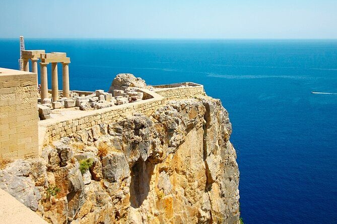 Full Day Deluxe Tour of Rhodes Including Lindos and Medieval City - Medieval City Free Time: Shops, Coffee, and Wandering at Your Pace
