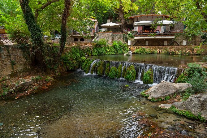 "Full day in Delphi/Livadia: Live the myths" - The Tholos of Athena Pronaea and the best-known photo stop