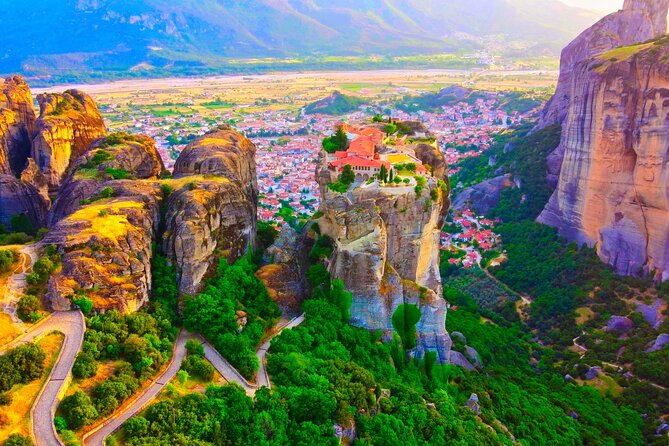 Full day Meteora private tour - Leaving Athens in a private vehicle