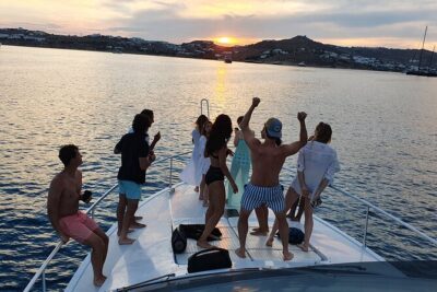 Full Day Private Yacht Cruise in Mykonos on a Ferretti Altura 52s - Seeing Mykonos from the water
