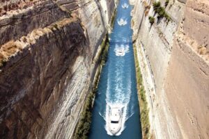 Full Day Tour in Argolis, Nafplio and Mycenae - Mycenae: Lion’s Gate and the Feeling of a Fortified Past