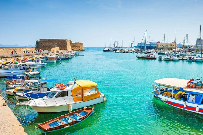 Full-Day Tour Knossos and Heraklion From Chania - The road to Knossos and the early start