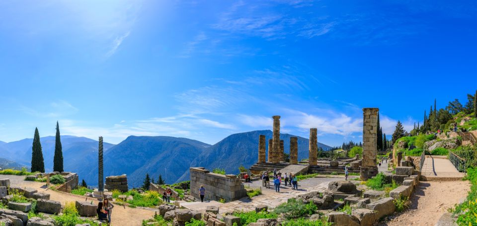 ''Full-Day Tour of Delphi-Monastery Hosios Loukas- Livadia'' - Time in Delphi village