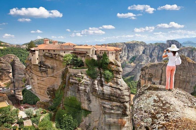 Full day Trip from Athens to Meteora - Arriving in Kalambaka beneath the cliffs