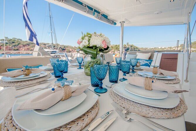 Full Day Yacht Tour in Catamaran Naxos Greece - Lunch on board: not an afterthought