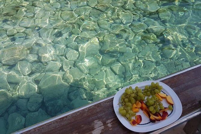 Fun vacation in the clear blue waters of the Saronic Gulf! - Fishing that works even if you’re not a hardcore angler