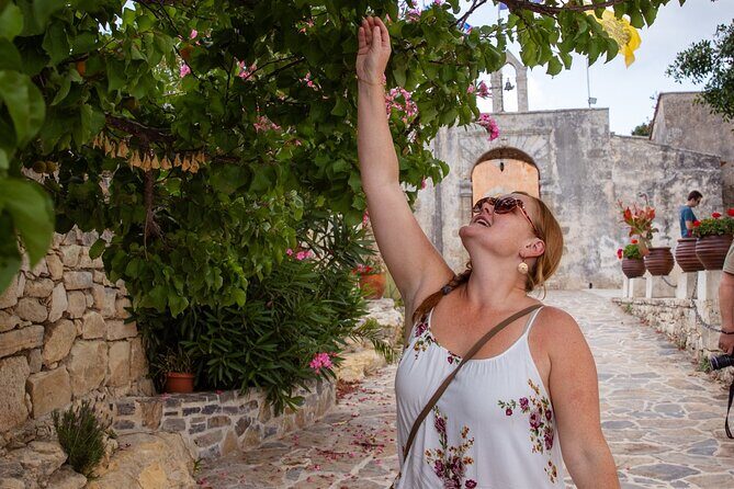 Gastronomy tour and wine tasting in traditional villages - Why this Chania food-and-wine route feels more local than a normal tour