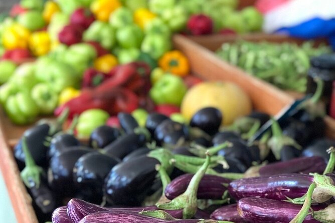 Greek traditional tastes The Kalamata Gastronomic Food Tour - A four-hour route with a clear shape
