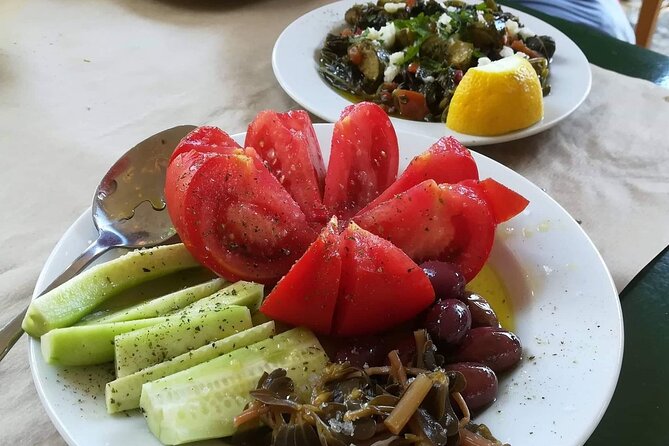 Greek traditional tastes The Kalamata Gastronomic Food Tour - Come hungry, but plan for a long tasting morning