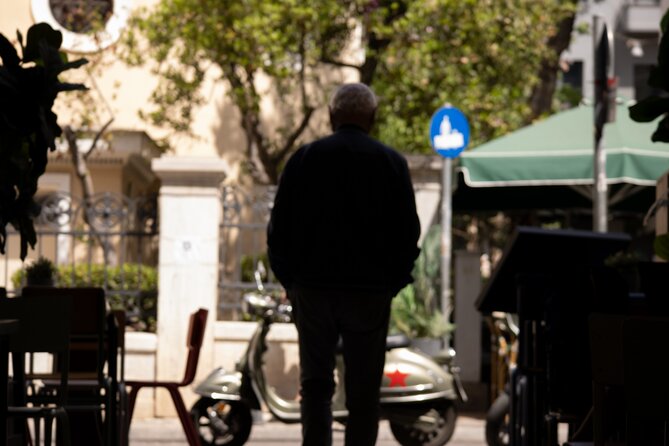 Guided Street Photography Tour in Athens - Timing, weather, and practical details