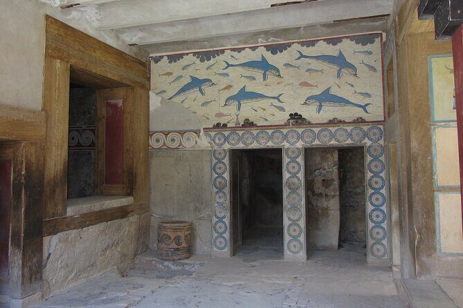 Guided Tour to Knossos Palace & Heraklion - Price and logistics: what $39.83 buys you (and what it doesn’t)