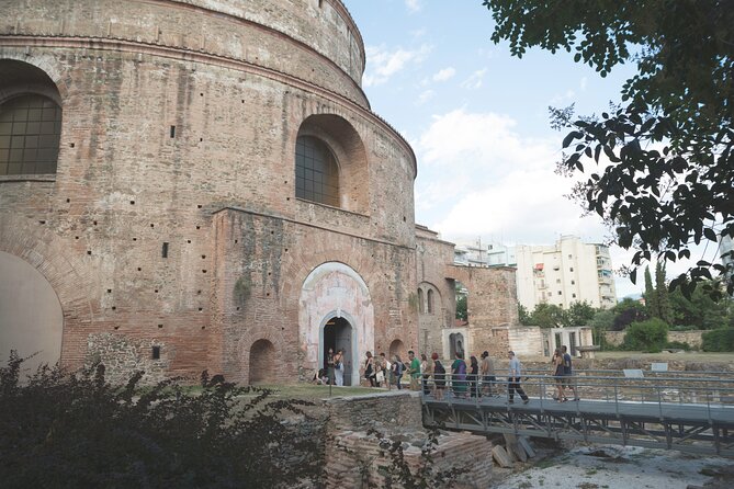 Guided Walking Tour in the Historical Center of Thessaloniki - St Demetrios begins the story underground