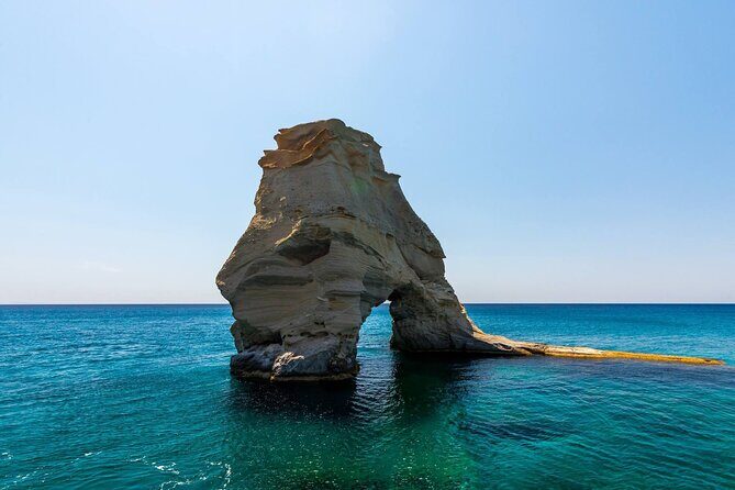 Half Day Boat Tour to Kleftiko Milos - Cruising the Milos coast: what you’re seeing between swims