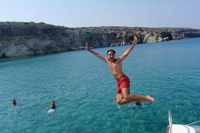 Half day Catamaran Morning Cruise in Kleftiko - Arkoudes Lava Rocks and the Bear-Shaped Surprise