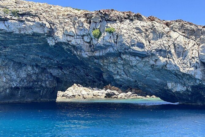Half Day Cruise Explore Paros Antiparos and Despotiko - Stop 3 on Despotiko: Apollo Sanctuary Views plus Swimming Time