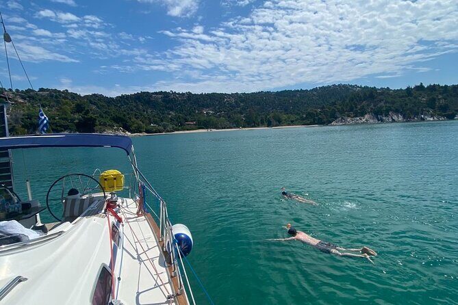 Half Day Cruise on a Sailing Yacht in Corfu Island - Your 4-Hour Rhythm: Drinks, Relaxing, and Swim Time