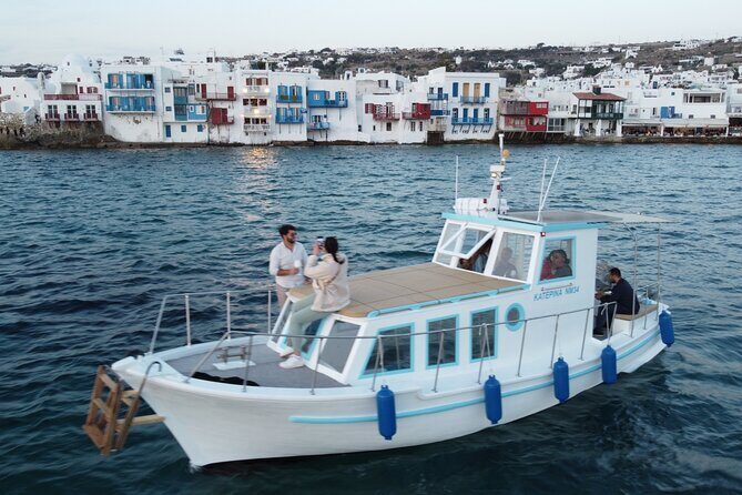 Half-Day Private Cruise with Kaiki around Mykonos - Paradise Beach: Party Energy, Short and Sweet Stop