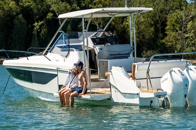 Half-Day Private Swimming Cruise along the Athenian Riviera - What the private format really gives you