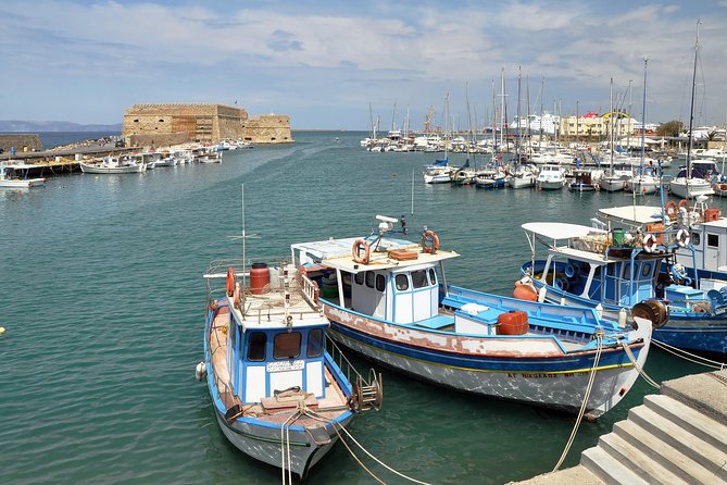 Half Day Private Tour to Knossos Palace (Skip the line) & Panoramic City Tour - Seeing Heraklion beyond the museum