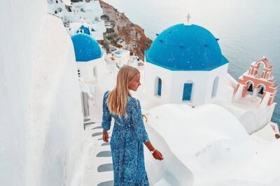 Half Day Santorini Insta Private Tour inspired by Infuencers - Imerovigli and the lava cliffs of Skaros Rock