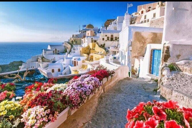 Half-Day Santorini Private Tour - Heart of Santorini: a quick caldera photo stop that’s oddly fun