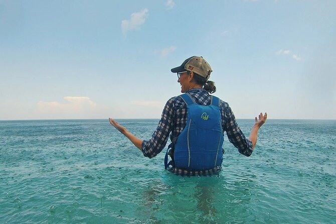 Half-Day Sea Kayak Tour "The Secret Cave" - Why the coast looks better from a kayak