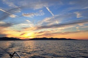 Half Day Sea Tours Blue Lagoon Sea Caves Antiparos Alyki port - Blue Lagoon swim at Panteronisi: the main splash you’ll remember