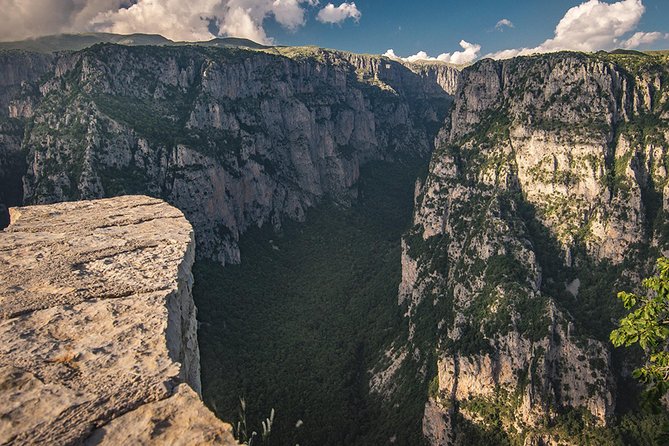 Half Day Tour to Central Zagori from Ioannina - Snacks, drinks, photos, and the real price